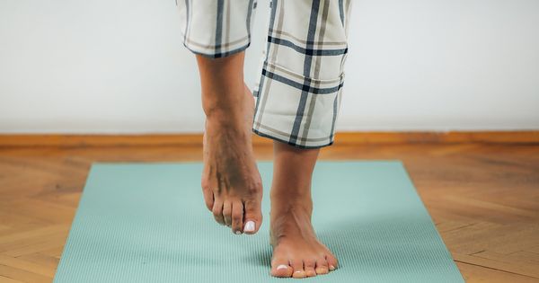 Esta prueba de equilibrio dice mucho sobre su salud