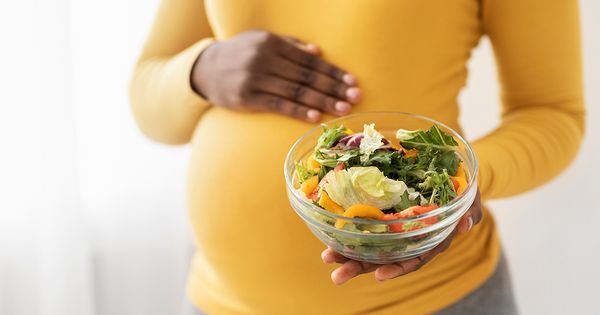 Cómo un plan de alimentación vegetariano podría afectar el embarazo